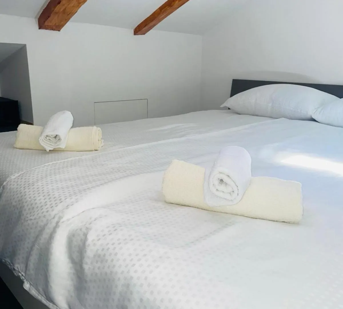 Apartman Tizianova Near Centar Rijeka 0*,  Croatia
